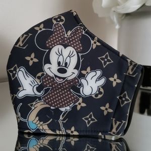 Designer Face Mask - LAST ONE! 🤎